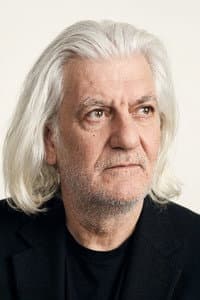 Nihat İleri